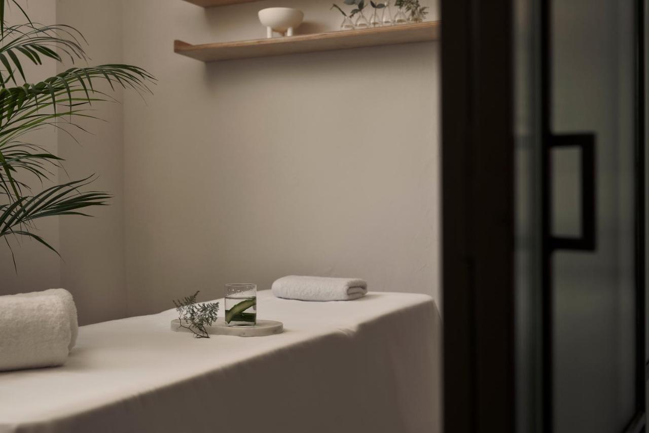 Hotel The Newel Metaxourgeio *