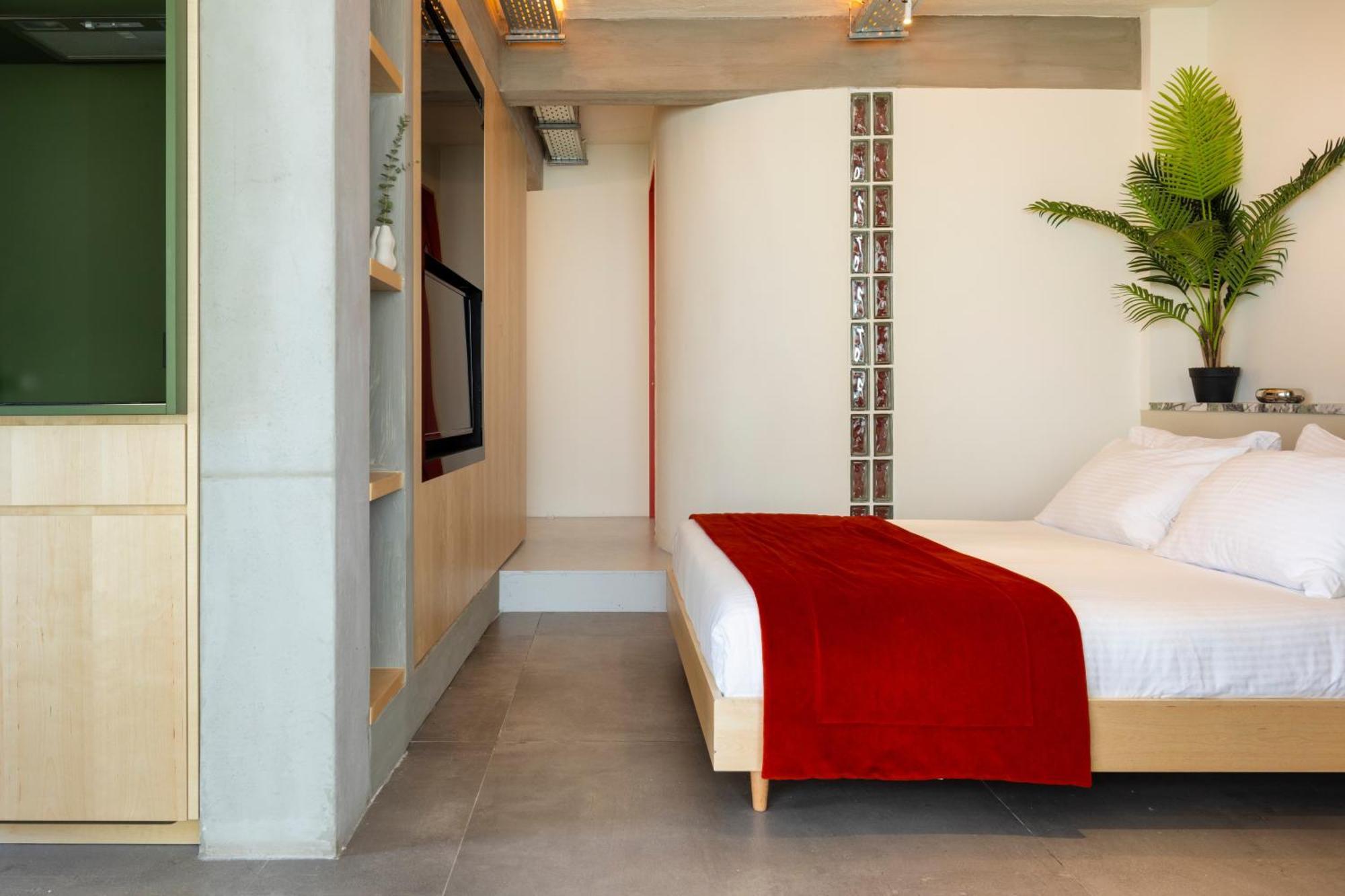 Hotel The Newel Metaxourgeio